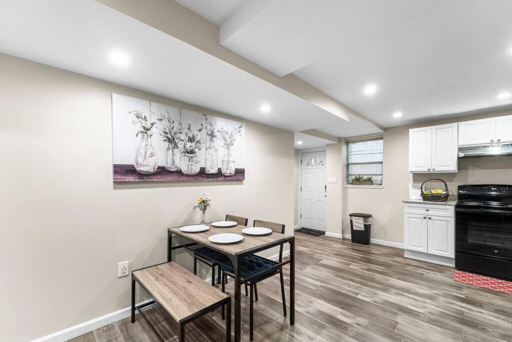 Elegant 1-Br Apartment Silver Spring Εξωτερικό φωτογραφία